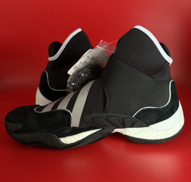 adidas Men’s 11.5 CRAZY BYW PHARRELL WILLIAMS Basketball SHOES Core Black EG9919 gallery