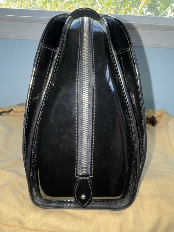 Louis Vuitton Pont-Neuf GM in Black Épi Leather | Retired & Elegant | Authentic gallery