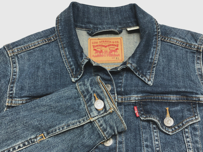 Levis Women Original XL Classic Blue Denim Trucker Jacket Western Biker Cowgirl