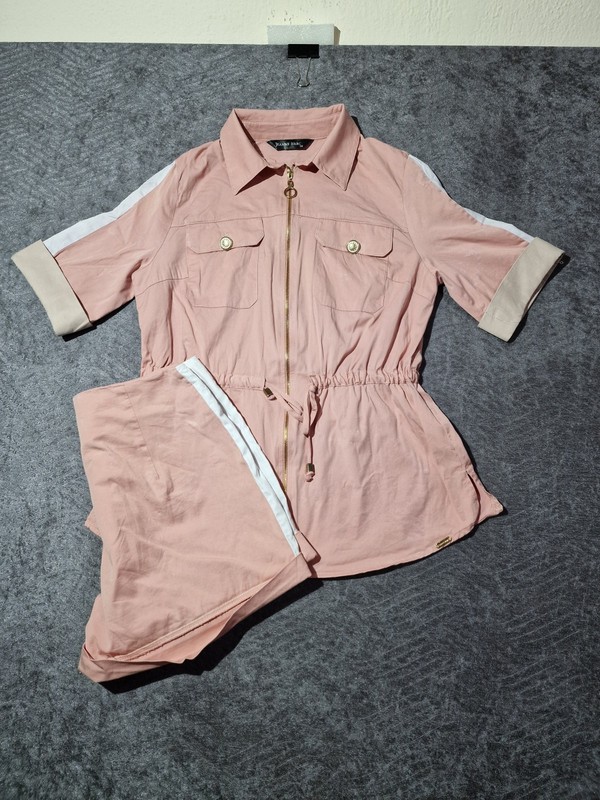 Jeanne D’Arc Women 2 Piece Short set Light Pink Striped Zip Up Shirt & Shorts