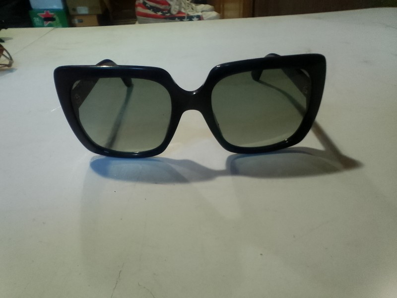 Gucci GG0418S Women’s Square Sunglasses (Missing Rhinestones On Both Sides)