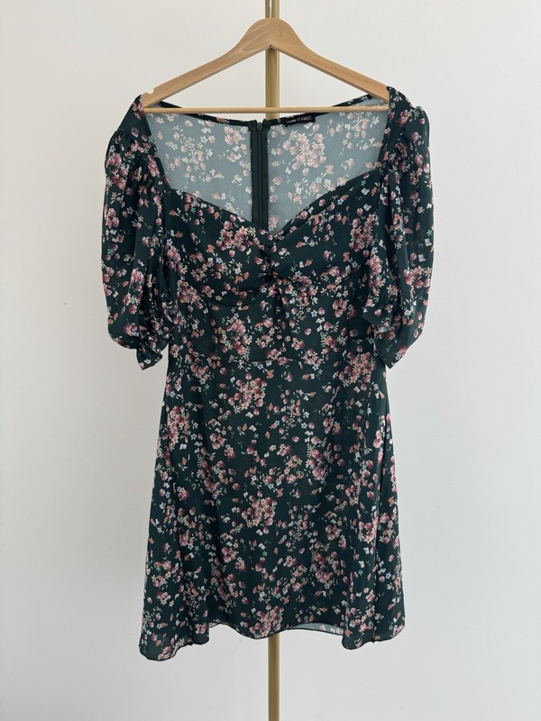 UK 18 I Saw It First Ditsy Floral Green Pink Puff Sleeve Sweetheart Tea Dress