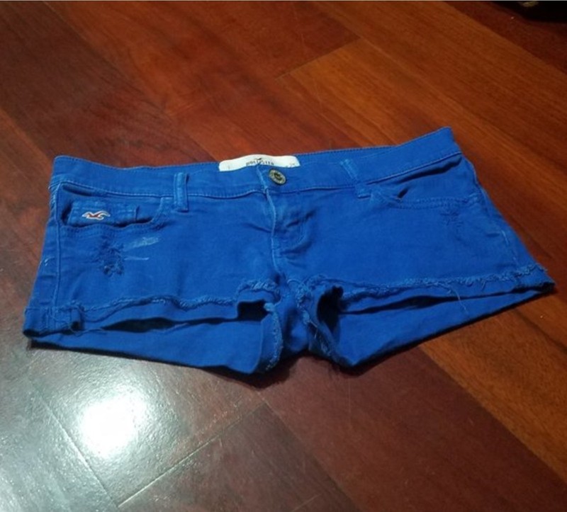 HOLLISTER VINTAGE Y2K LOW-RISE, BLUE, SIZE 1 , W25 DISTRESSED SHORT SHORTS