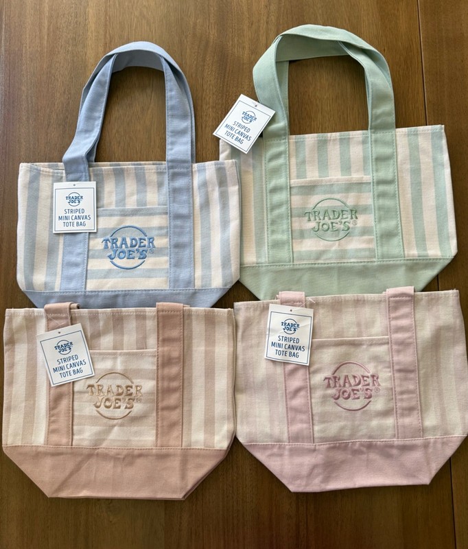 Trader Joe’s Striped Canvas Tote Bags Set Of 4 Limited Edition 2026