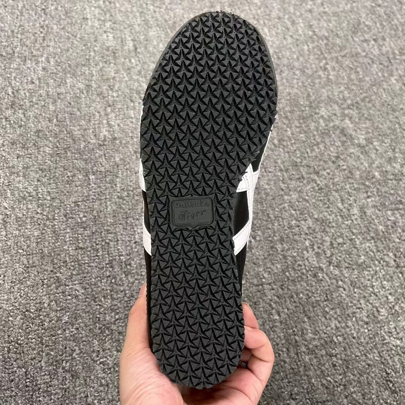 DL408-9001 Onitsuka Tiger Mexico 66 Black and White Colored Sports Shoes gallery