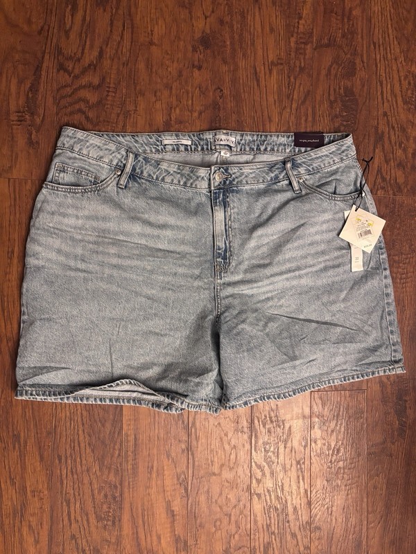 ava and viv Size 22 Acid Wash – Shorts