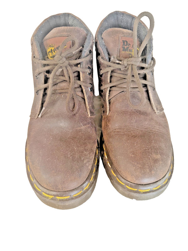 Dr Martens Boots Unisex 3Y Brown Leather Chukka AirWair LaceUp England 8057