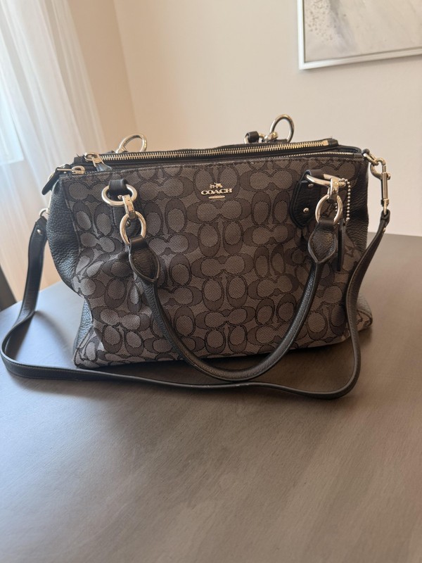 Coach Signature Avary Satchel Womens Medium Black Leather Crossbody Shoulder Bag gallery