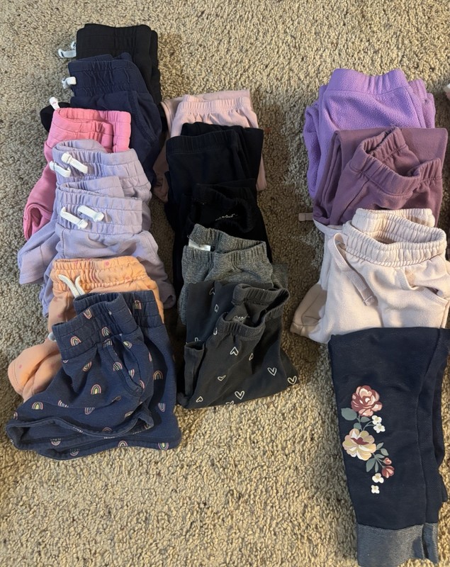 31 Items - Size 5T Girls Clothing Bundle Lot