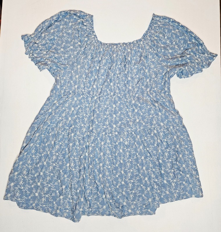 Old Navy Women's Plus Blouse Top Blue Floral Embroidered Smocked Square Neck 4X gallery