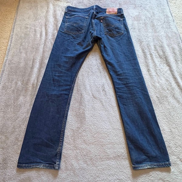 Levi Strauss & Co. 513 Men's Jeans Slim Straight Fit Size 32x32 Dark Blue Denim gallery