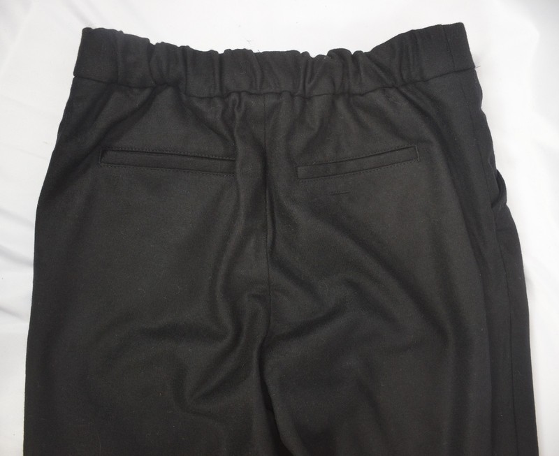 NWT $120 0P 0 P OS 0 S Black Banana Republic Tapered Pleated Wool Pant #773658 gallery