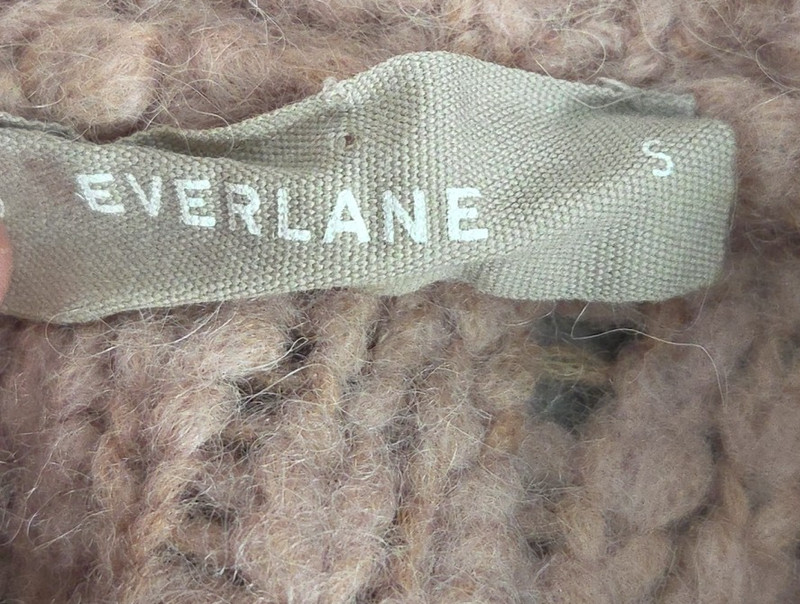 Everlane Alpaca Wool Cropped Sweater Size S Fuzzy Pale Pink Button Neck Fairy gallery