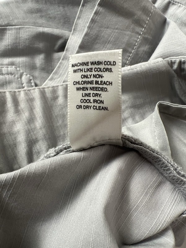 White House Black Market Light Grey Structured Shorts Medium Rise Size 0 gallery
