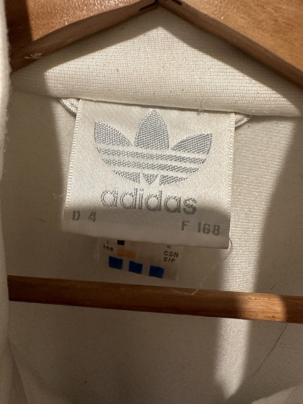 Adidas Windbreaker Jacket Size M 🏸🏸🏸 Retro Vintage Track JACKET 90s 90s gallery
