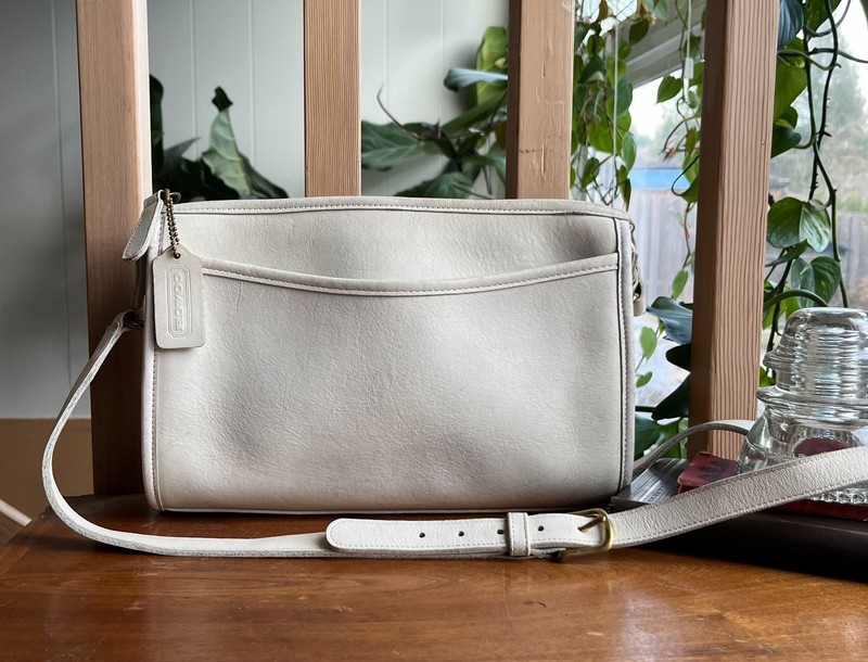 Vintage Coach Taylor Zip – Bone, with Hangtag! 9944
