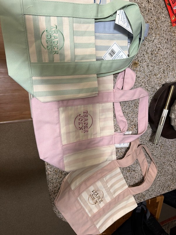 Trader Joes Striped Mini Tote 2026 set of 4 Quick shipping NWT!