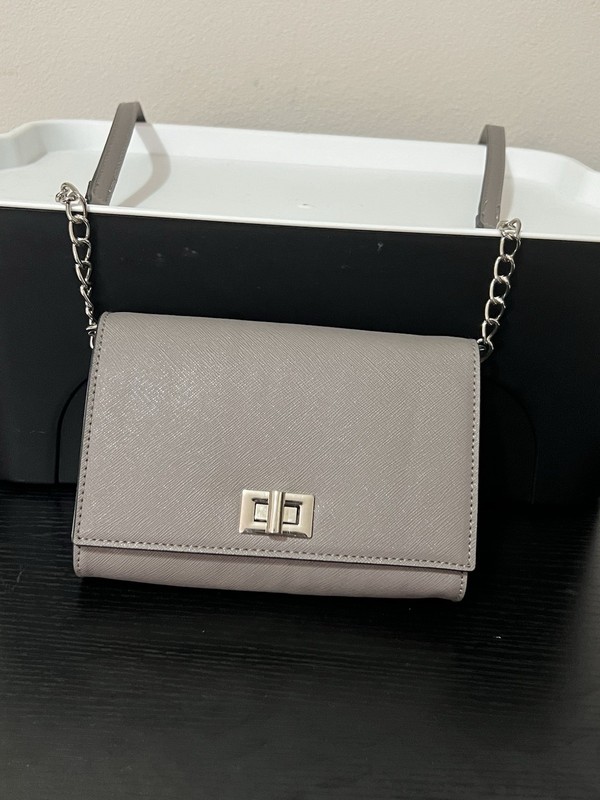 Prince & Fox Gray Small Crossbody Bag Chain Accent Turn Lock, Detachable Strap