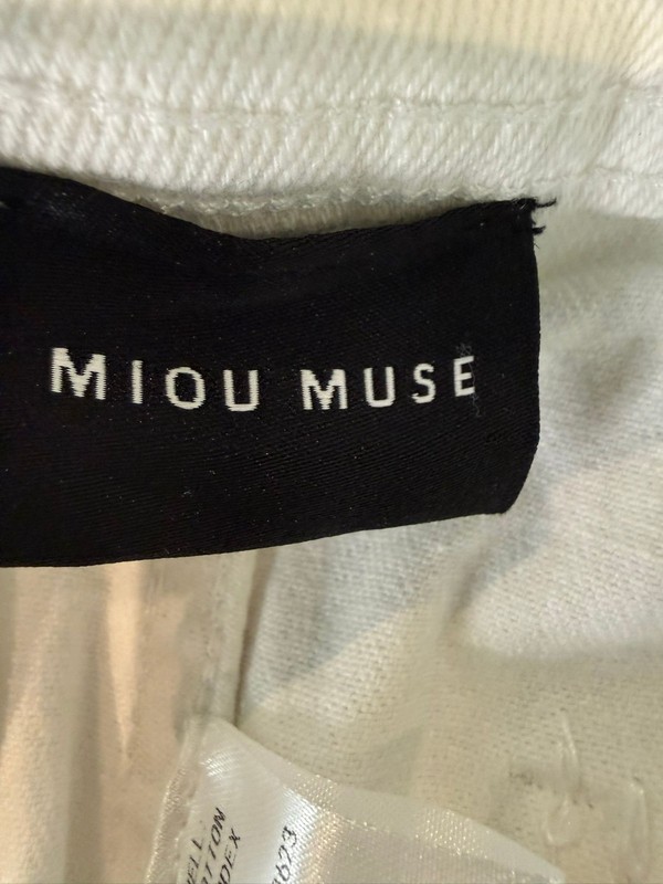 Miou Muse White Wide Leg Crop Jeans Raw Hem High Rise Stretch Denim Size L gallery
