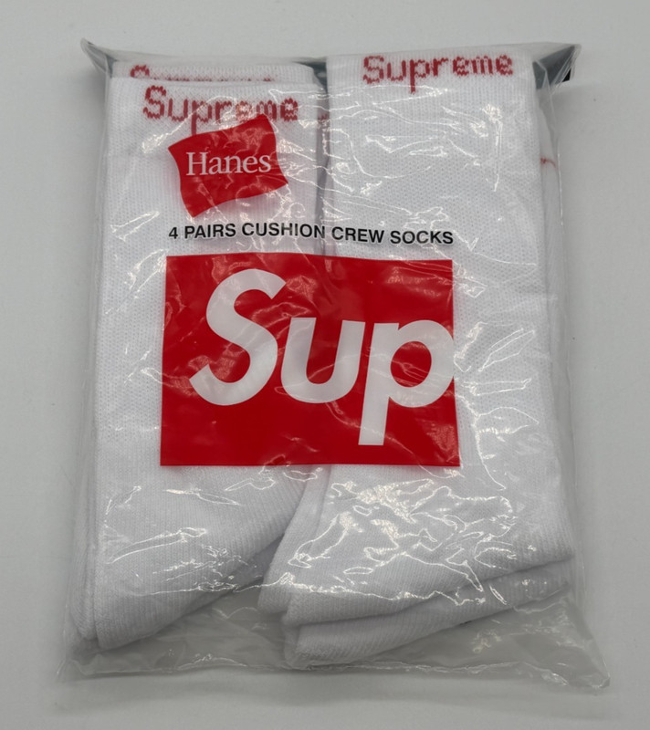 NEW Supreme Hanes Crew Socks White 4 Pack Shoe Size 6-12 gallery