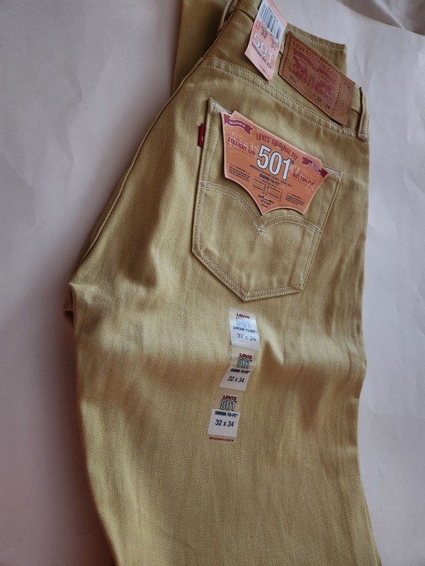 Levis 501 Shrink To Fit Straight Leg Size 32 X 34 gallery