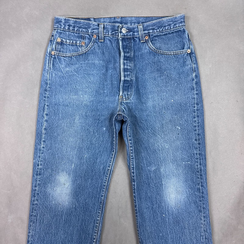Vintage Levis 501 Jeans Mens 32x30 Blue 90s Made USA Pant Faded Paint (Tag34x30) gallery