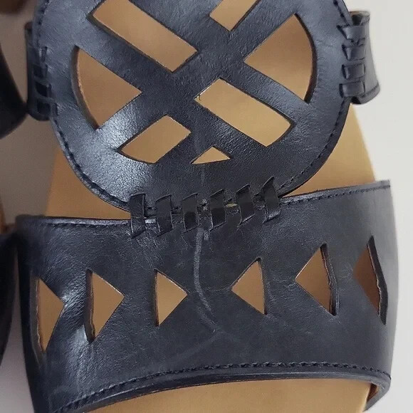 Dansko Oralee Black Waxy Full Grain Leather Sandals EU 41 / US 10.5 - 11 gallery