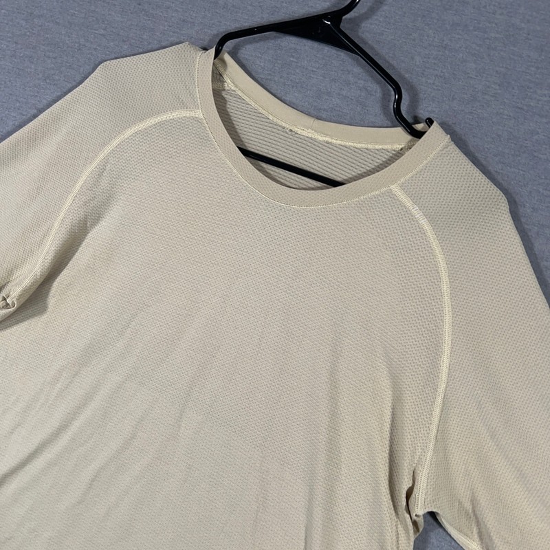 Lululemon Shirt Mens Large Beige Tan Metal Vent Tech Active Wear Workout Gym