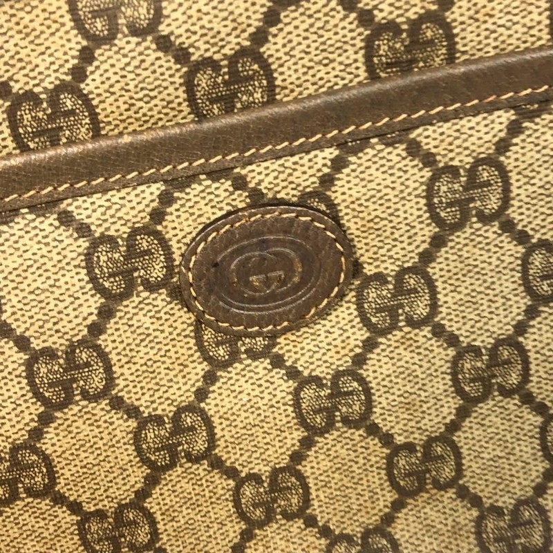 GUCCI Vintage GG Supreme Small Clutch Beige Canvas Leather Trim Wristlet Auth gallery