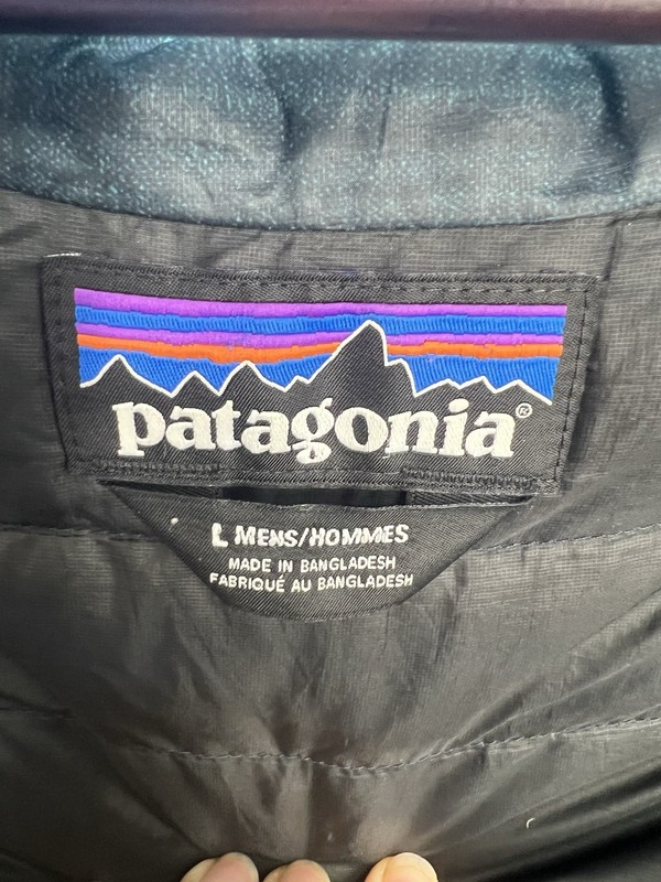 PATAGONIA Lg Men Navy /Teel Goose Down Sweater Jacket 84674 Full Zip Quilted gallery