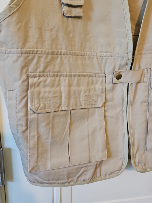 Vintage Haleman Men's Canvas Fishing Vest Size Extra Large Tan gallery
