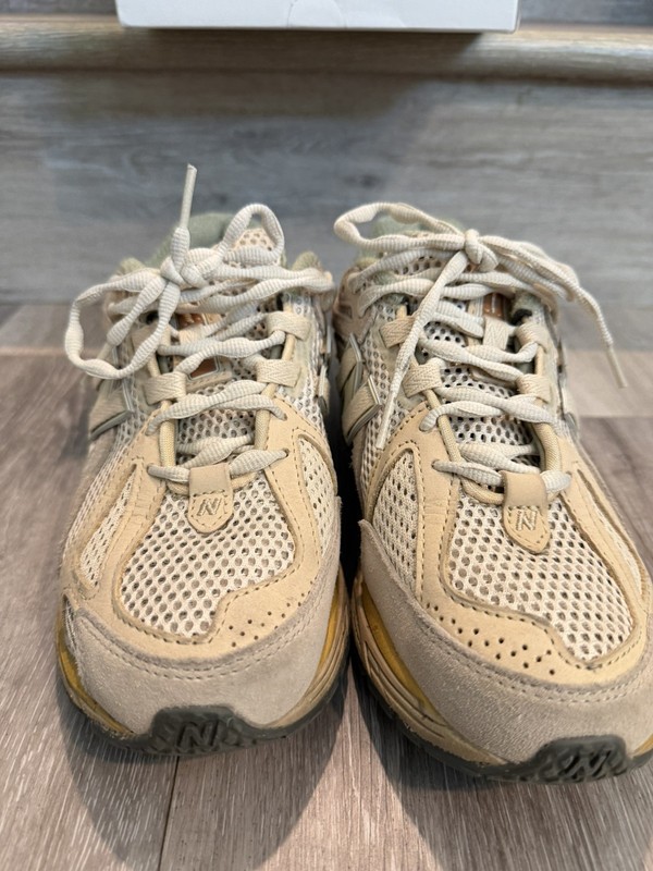 Size 6 Men (7.5 Women) - New Balance 1906R Auralee Bone White Shoes M1906RAU gallery