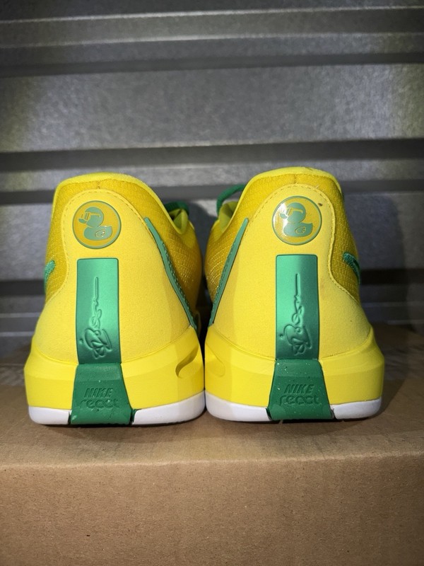 Nike By You Oregon Ducks Yellow/Green/White FJ4036-900 gallery