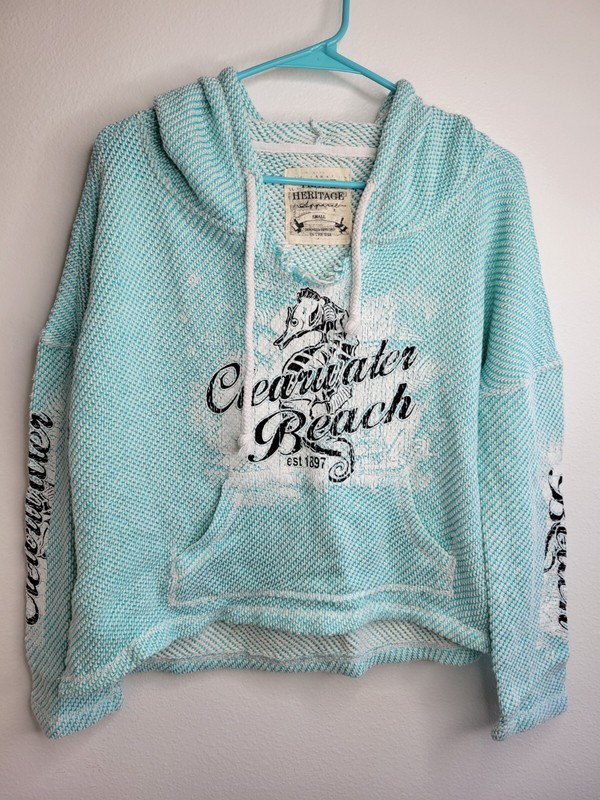 Trade Heritage Clearwater Beach Small Cropped Hoodie Pullover Blue Seahorse