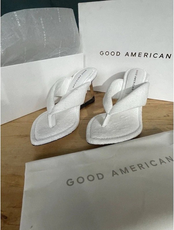 Good American White Terry Thong Slip-On Block Heel Sandals Women’s US 7
