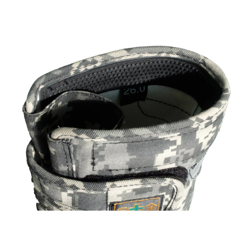 Japanese Safety Tabi Boots – VO-803 (Digital Camo) gallery