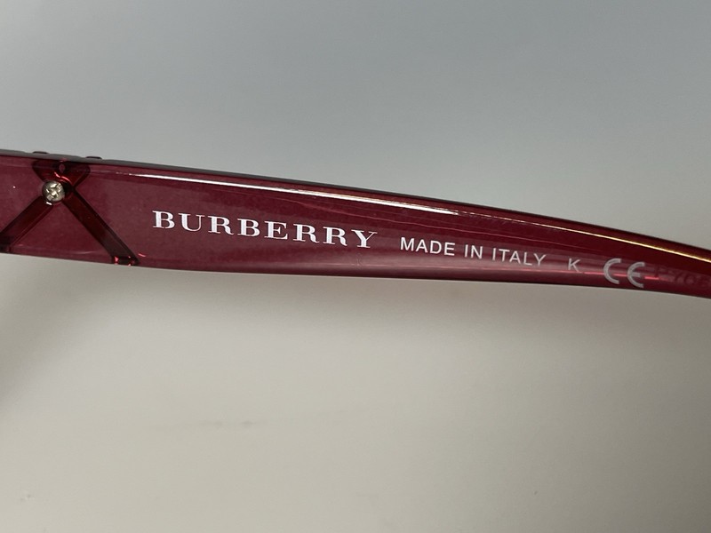 Authentic Burberry B4241 3675/75 52-22-140 Sunglasses gallery