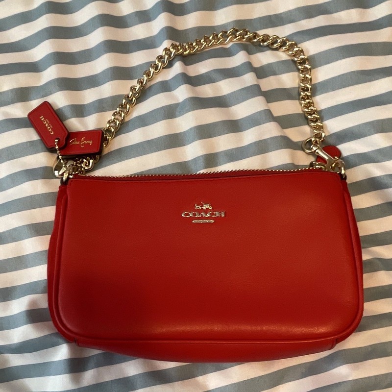 Selena Gomez Coach Red Small Shoulder Bag Zip Closure Gold Chain Logo Charm