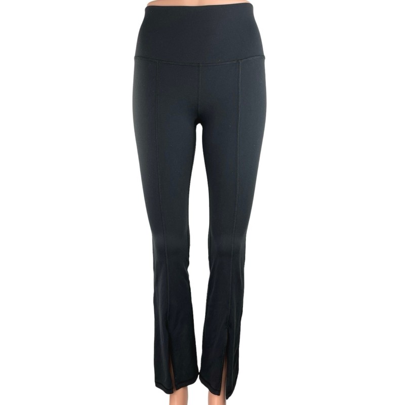 Aritzia TnAction Women’s Black Mid Rise Waistband Flare Fitness Legging Pant XS