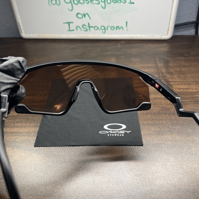 Oakley BXTR OO9280 Matte BLK W/ PRIZM Gold Lens Sunglasses gallery