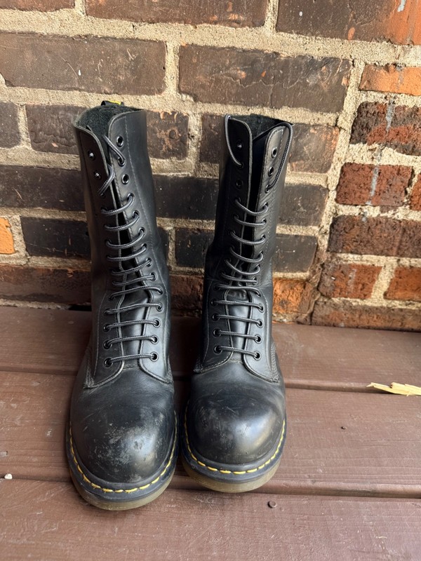 Dr. Martens Steel Toe US 10 boots 14-eye 1940 airwair crust punk skinhead 1919 gallery