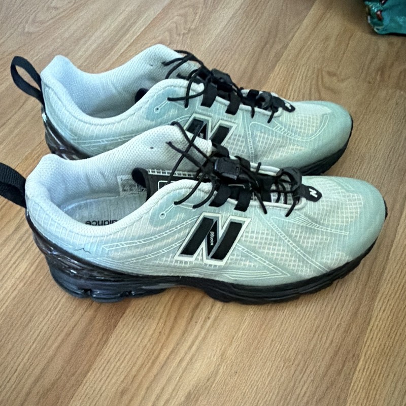 New Balance x CAYL 1906R Men’s Low Top Lace-Up Sneakers Floating Blue M1906RAY