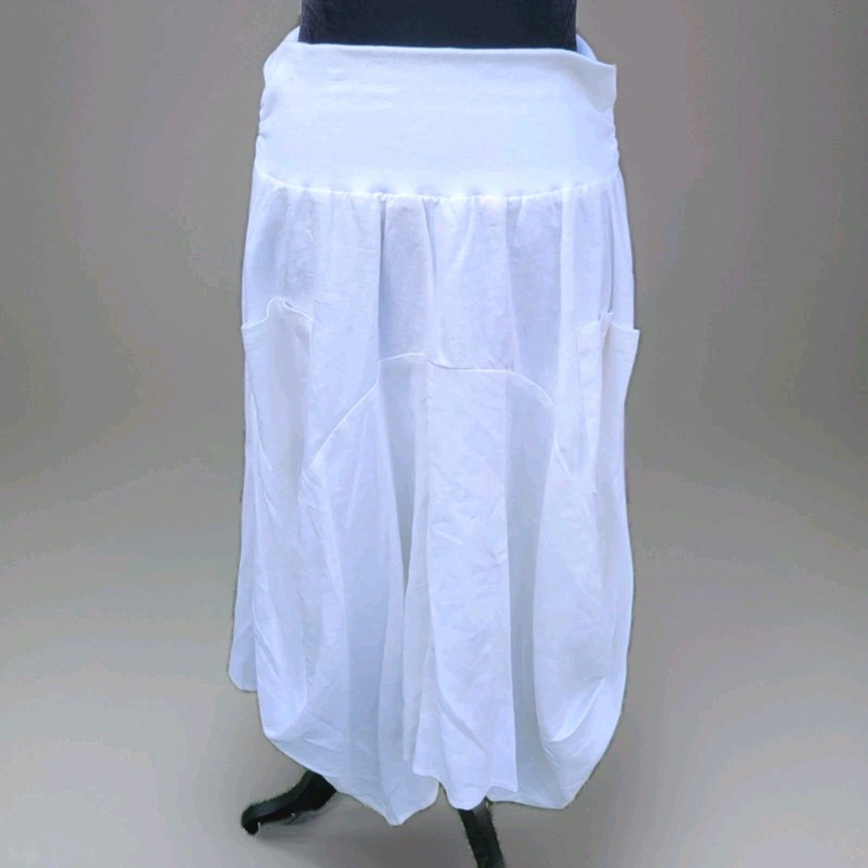NEW Chelsea And Theodore White Linen Asymmetrical Bubble Skirt Size L Boho