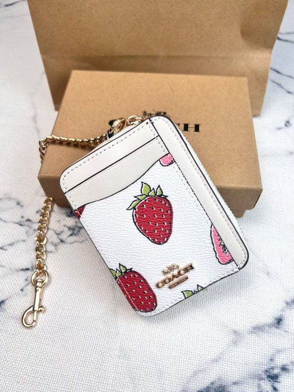 NWT Coach CAR32 Zip Card Case With Strawberry Print NWT Chalk Multi With Box