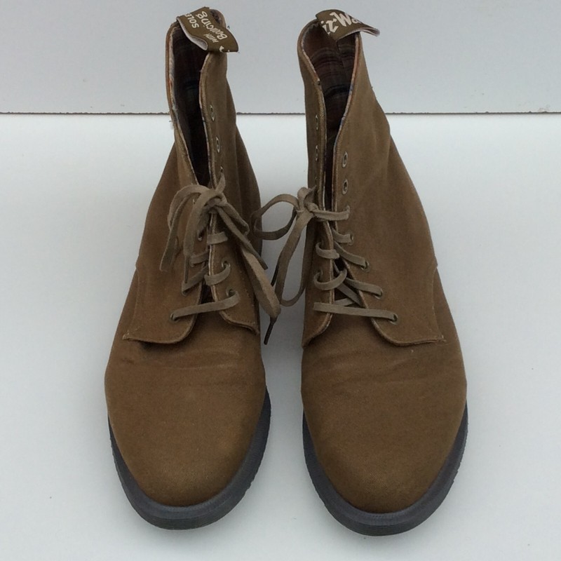 DR MARTENS Air Wair Suede Leather Boots UK 9/US 10 With Sole Bouncing gallery