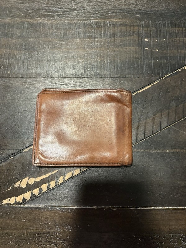 Fossil Men's Brown Solid Bifold Wallet with Logo Accent, Credit Card Slots gallery