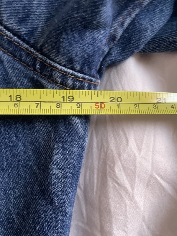 Vintage Levi’s Denim Trucker Jacket type III RARE Made in France size 38 Medium gallery