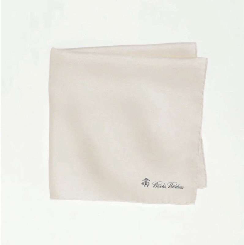 BROOKS BROTHERS 100% Silk Ivory Pocket Square MSRP $29.50 (New-Minor Flaws)