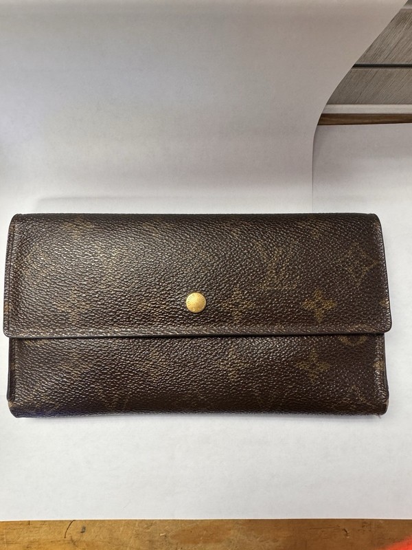Louis Vuitton M61734 Monogram Canvas Purse – Brown
