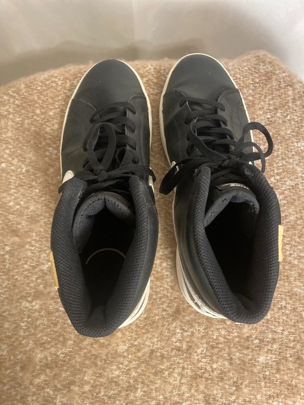 Size 9.5 - Nike Court Royale 2 Mid Black Onyx gallery